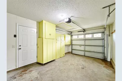 7425 Galloway Rd, Weeki Wachee, FL 34613 - Photo 15