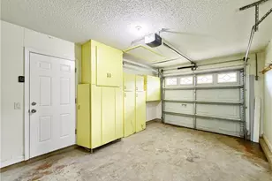 7425 Galloway Rd, Weeki Wachee, FL 34613 - Photo 15