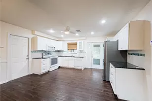 7425 Galloway Rd, Weeki Wachee, FL 34613 - Photo 3