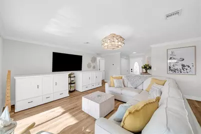 128 San Salvador St, Naples, FL 34113 - Photo 7