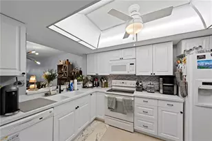 25808 Cockleshell Dr, Bonita Springs, FL 34135 - Photo 3