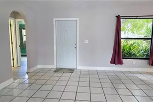 1031 Averly St, Fort Myers, FL 33919 - Photo 5