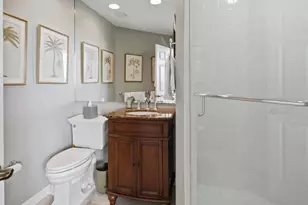 425 Cove Tower Dr, Naples, FL 34110 - Photo 27
