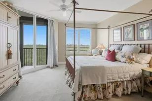 425 Cove Tower Dr, Naples, FL 34110 - Photo 15