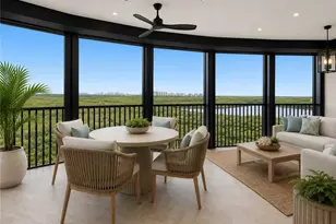 425 Cove Tower Dr, Naples, FL 34110 - Photo 21