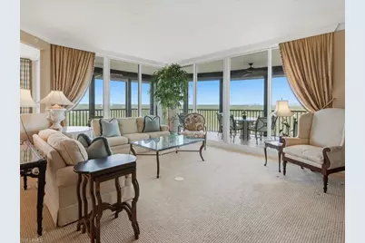 425 Cove Tower Dr #901, Naples, FL 34110 - Photo 3
