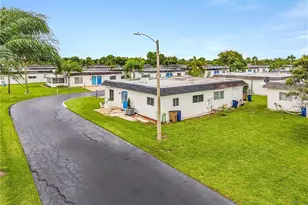 34 Hamlin Ct, Lehigh Acres, FL 33936 - Photo 21