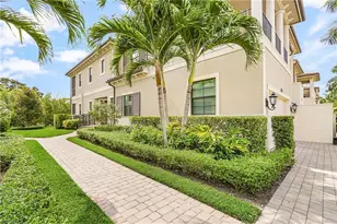2488 Breakwater Wy, Naples, FL 34112 - Photo 25