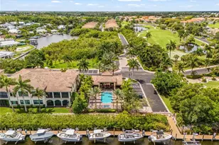 2488 Breakwater Wy, Naples, FL 34112 - Photo 35