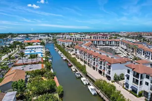 1490 5th Ave S, Naples, FL 34102 - Photo 29