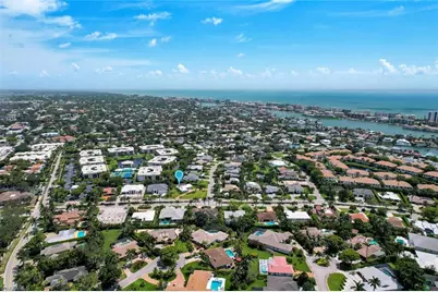 740 Park Shore Dr, Naples, FL 34103 - Photo 33