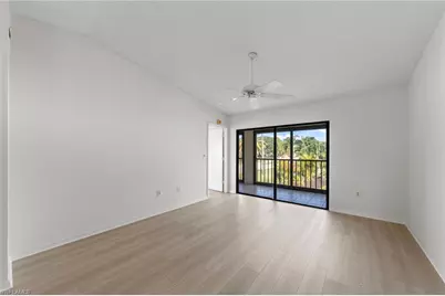 9265 Lake Park Dr #201, Fort Myers, FL 33919 - Photo 21