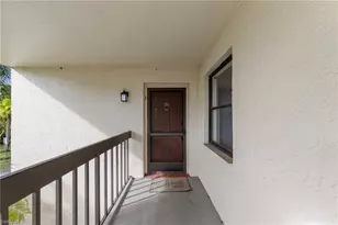 9265 Lake Park Dr, Fort Myers, FL 33919 - Photo 15