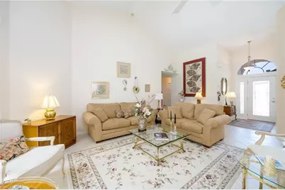 2232 Piccadilly Ct, Naples, FL 34112 - Photo 7