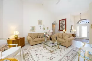 2232 Piccadilly Ct, Naples, FL 34112 - Photo 7