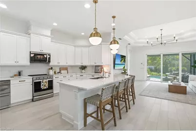 8905 Yucatan Ct, Naples, FL 34112 - Photo 11