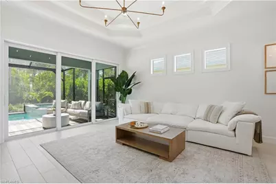 8905 Yucatan Ct, Naples, FL 34112 - Photo 5