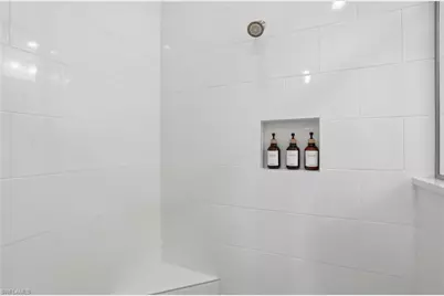 8905 Yucatan Ct, Naples, FL 34112 - Photo 23