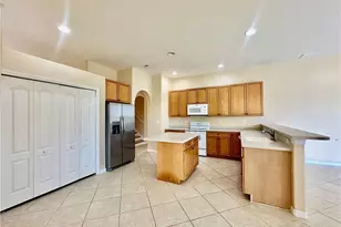 14511 Jekyll Island Ct, Naples, FL 34119 - Photo 17