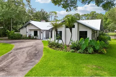 4980 Tamarind Ridge Dr, Naples, FL 34119 - Photo 3