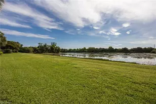 1058 Albany Ct, Naples, FL 34105 - Photo 21