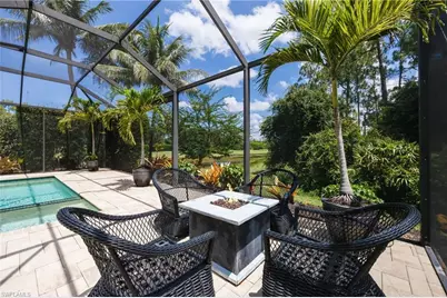 3335 Pacific Dr, Naples, FL 34119 - Photo 15