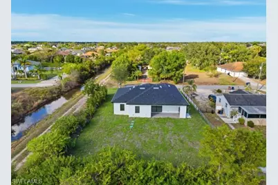 4221 22nd St SW, Lehigh Acres, FL 33976 - Photo 35