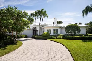 420 Palm Cir E, Naples, FL 34102 - Photo 35