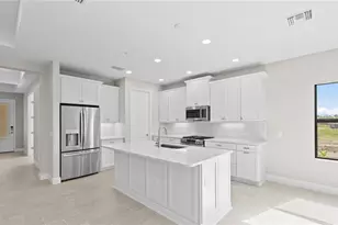 11544 Verandah Palm Ct, Fort Myers, FL 33905 - Photo 5