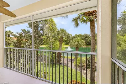 305 Robin Hood Cir #204, Naples, FL 34104 - Photo 9