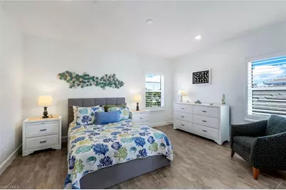 11401 Venetian Lagoon Dr, Fort Myers, FL 33913 - Photo 27