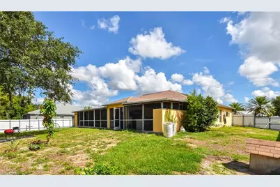 4417 29th St SW, Lehigh Acres, FL 33973 - Photo 25
