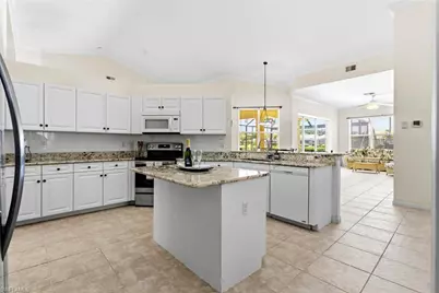 7538 Citrus Hill Ln, Naples, FL 34109 - Photo 11