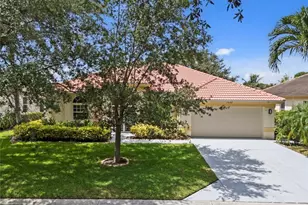 7538 Citrus Hill Ln, Naples, FL 34109 - Photo 3