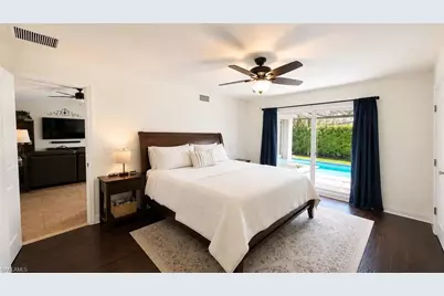 1089 Nottingham Dr, Naples, FL 34109 - Photo 13