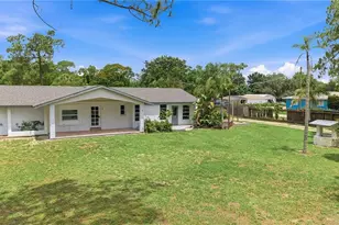 1290 St Clair Shores Rd, Naples, FL 34104 - Photo 3