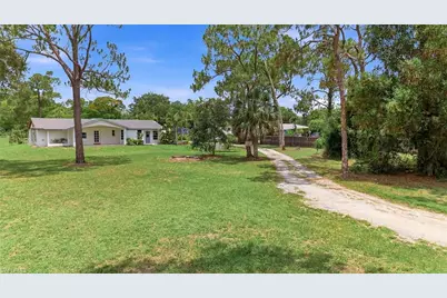 1290 Saint Clair Shores Rd, Naples, FL 34104 - Photo 5