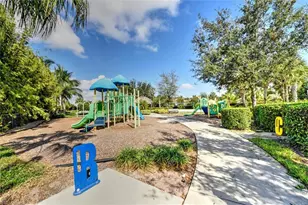 2262 Vermont Ln, Naples, FL 34120 - Photo 27