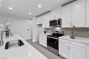 4676 Arboretum Cir, Naples, FL 34114 - Photo 7