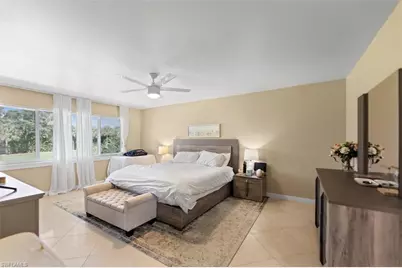 249 Memory Ln #4, Naples, FL 34112 - Photo 13