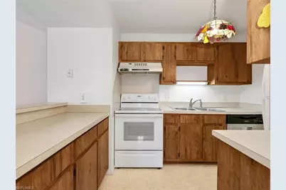 17420 Birchwood Ln #7, Fort Myers, FL 33908 - Photo 7
