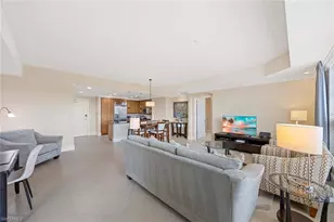 9115 Strada Pl, Naples, FL 34108 - Photo 11