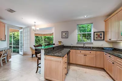 157 Colonade Cir #1002, Naples, FL 34103 - Photo 5