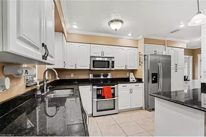 2136 Flora Ave, Fort Myers, FL 33907 - Photo 7
