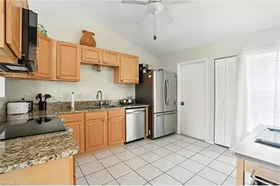 324 NW 24th Ter, Cape Coral, FL 33993 - Photo 11
