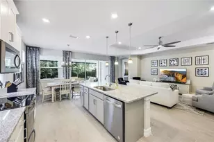 28109 Seasons Tide Ave, Bonita Springs, FL 34135 - Photo 11