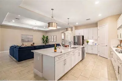 13556 Blue Bay Cir, Fort Myers, FL 33913 - Photo 7