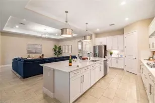 13556 Blue Bay Cir, Fort Myers, FL 33913 - Photo 7