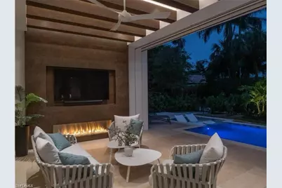590 6th Ave N, Naples, FL 34102 - Photo 11