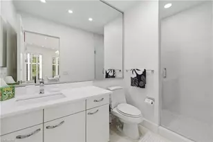 8665 Bay Colony Dr, Naples, FL 34108 - Photo 37